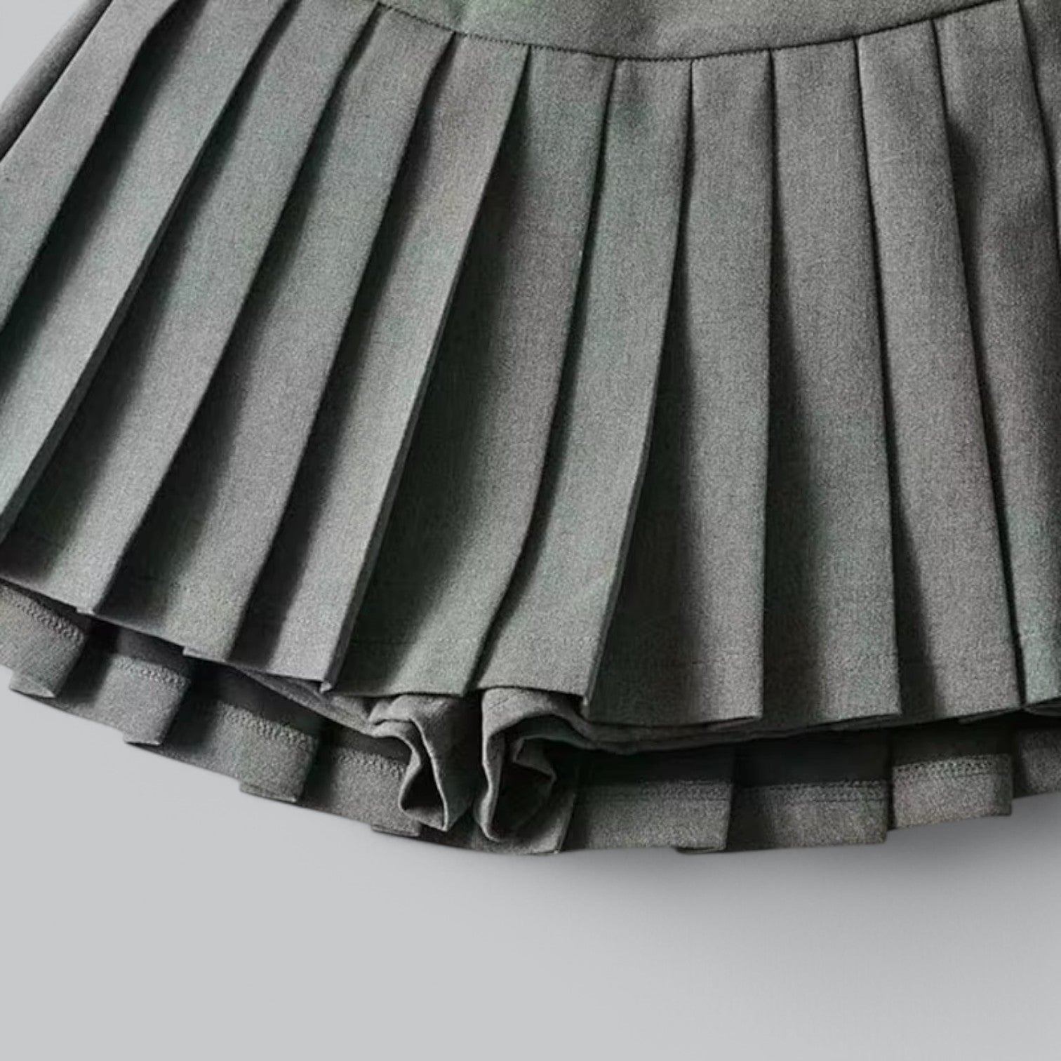 Valenti | Vintage Pleated High Waist Mini Skirt - Summer Skirt with Shorts