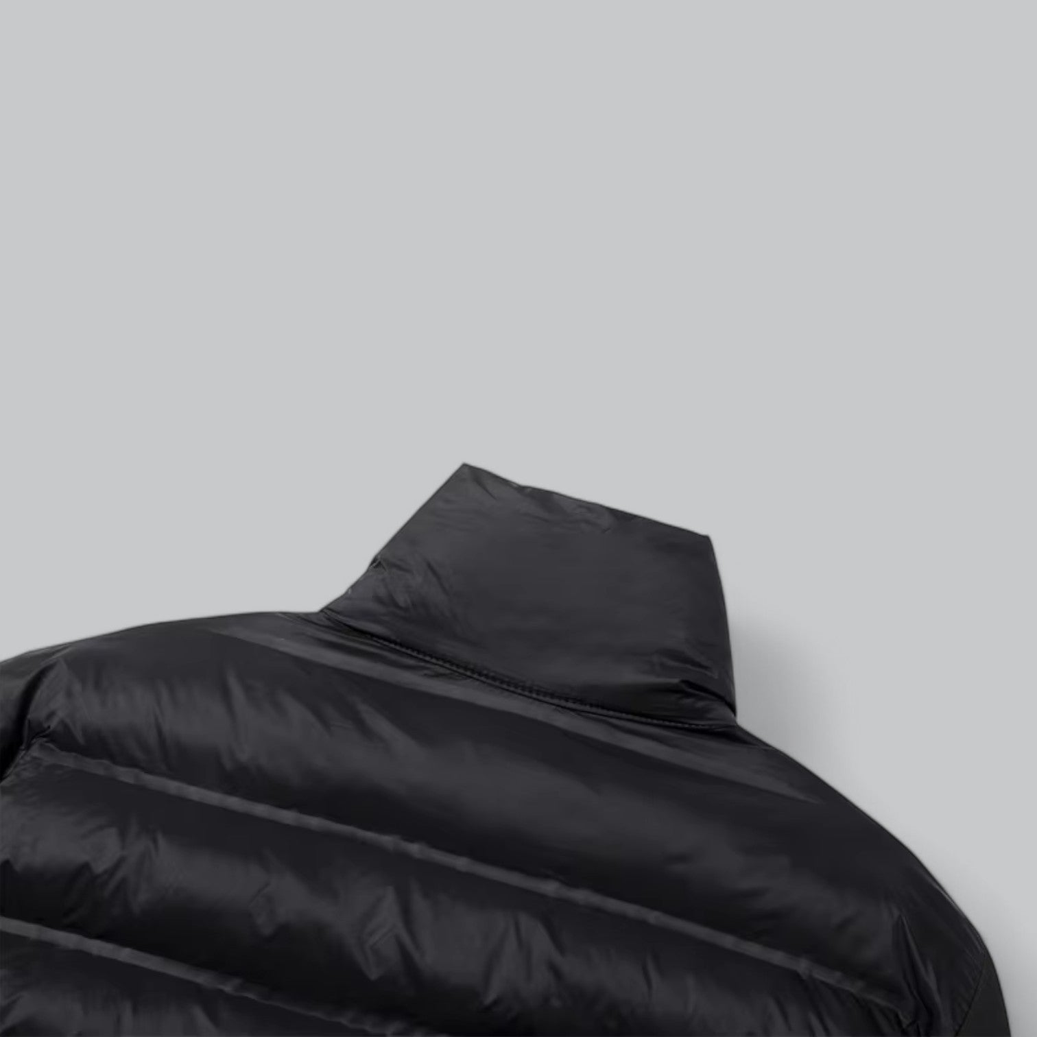 Valenti | Elegant Short Puffer Jacket Autumn / Winter