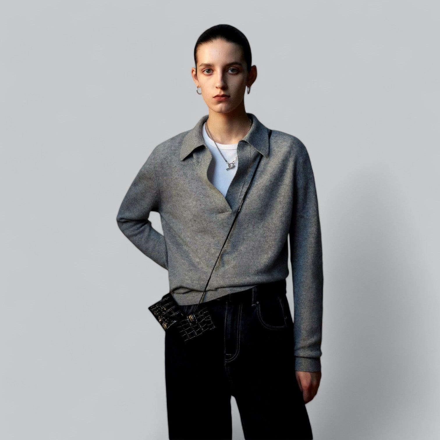 Valenti | Classy Cashmere Long Sleeve Polo V-Neck Sweater