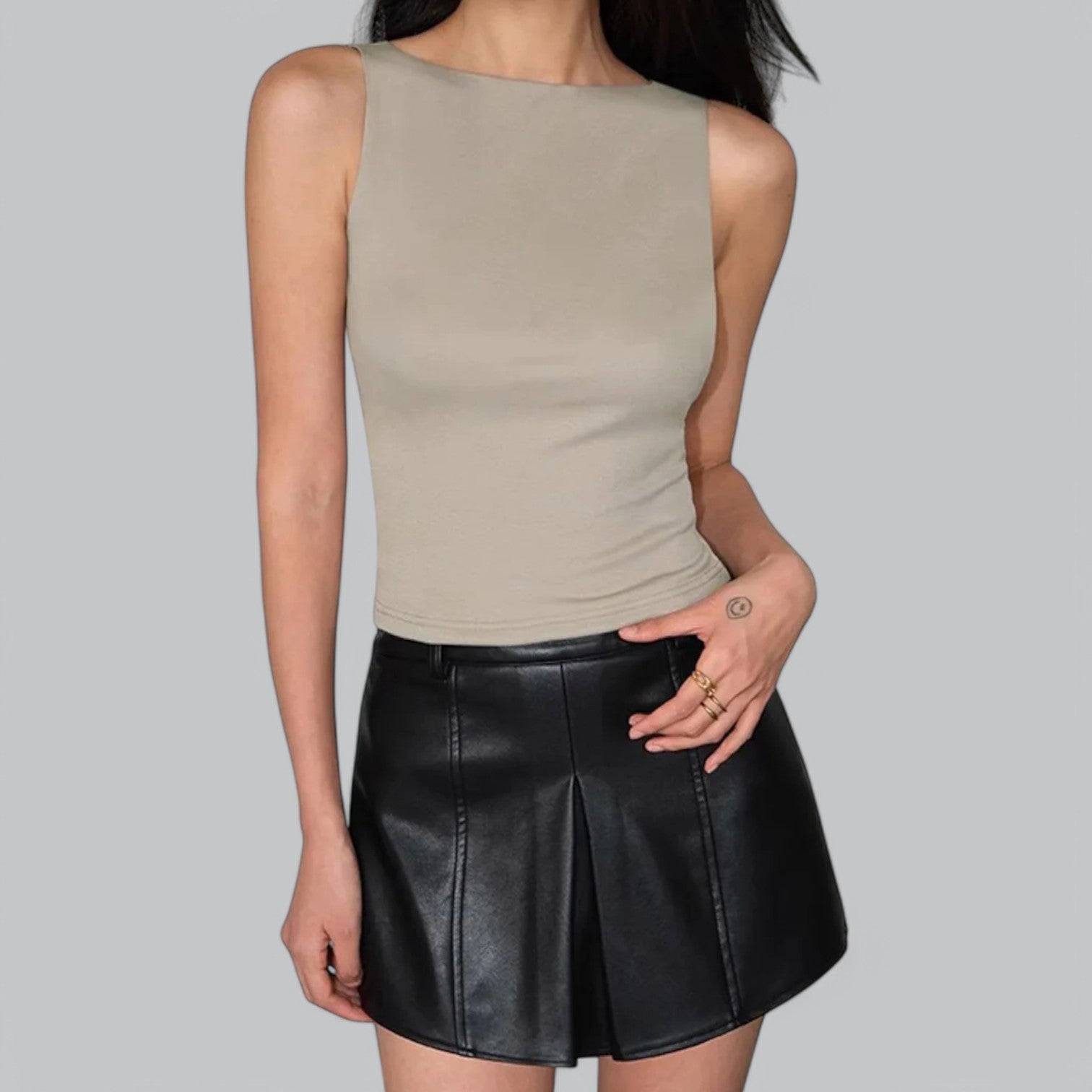 Valenti | Sleeveless Round Neck Shirt - Soft Cotton Tank Top