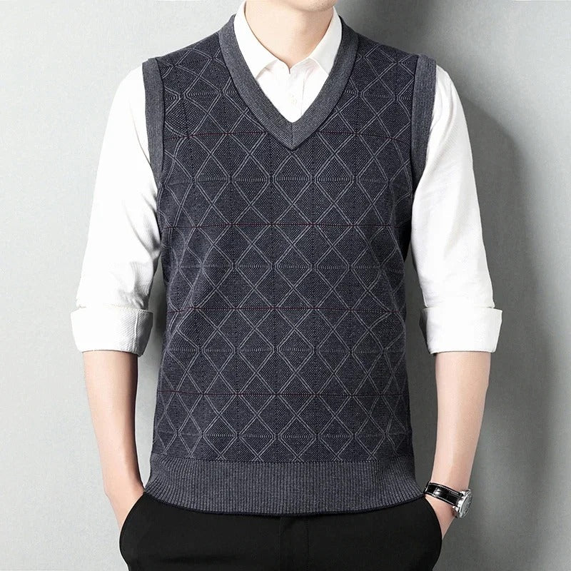 Valenti | Knitted Sleeveless Vest - Old Money Checkered Tank-VALENTI