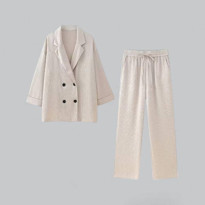 Valenti | Elegant Women's Co-Ord Suit | Double-Breasted Blazer Top - High-Waisted Wide-Legged Pants | Two-Piece Set