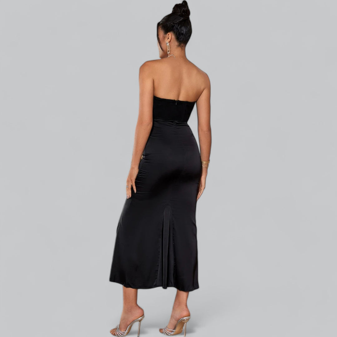 Valenti | Elegant Strapless Corset Velvet Maxi Dress