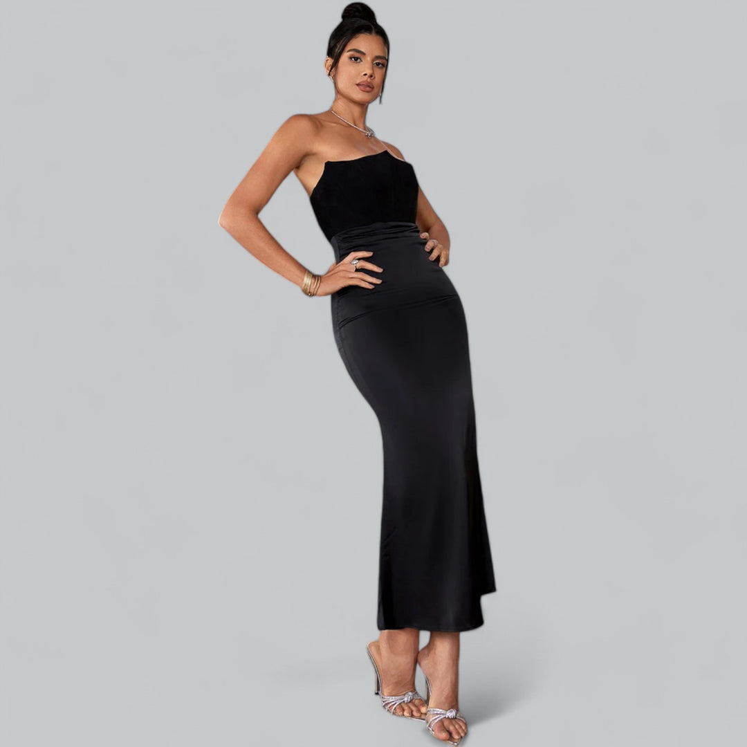 Valenti | Elegant Strapless Corset Velvet Maxi Dress